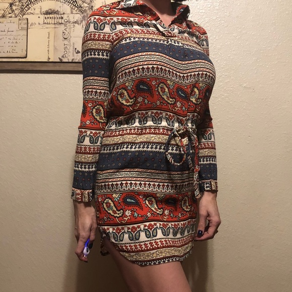 Chelsea & Violet Tops - {Chelsea & Violet} Anthropologie retro tunic XS